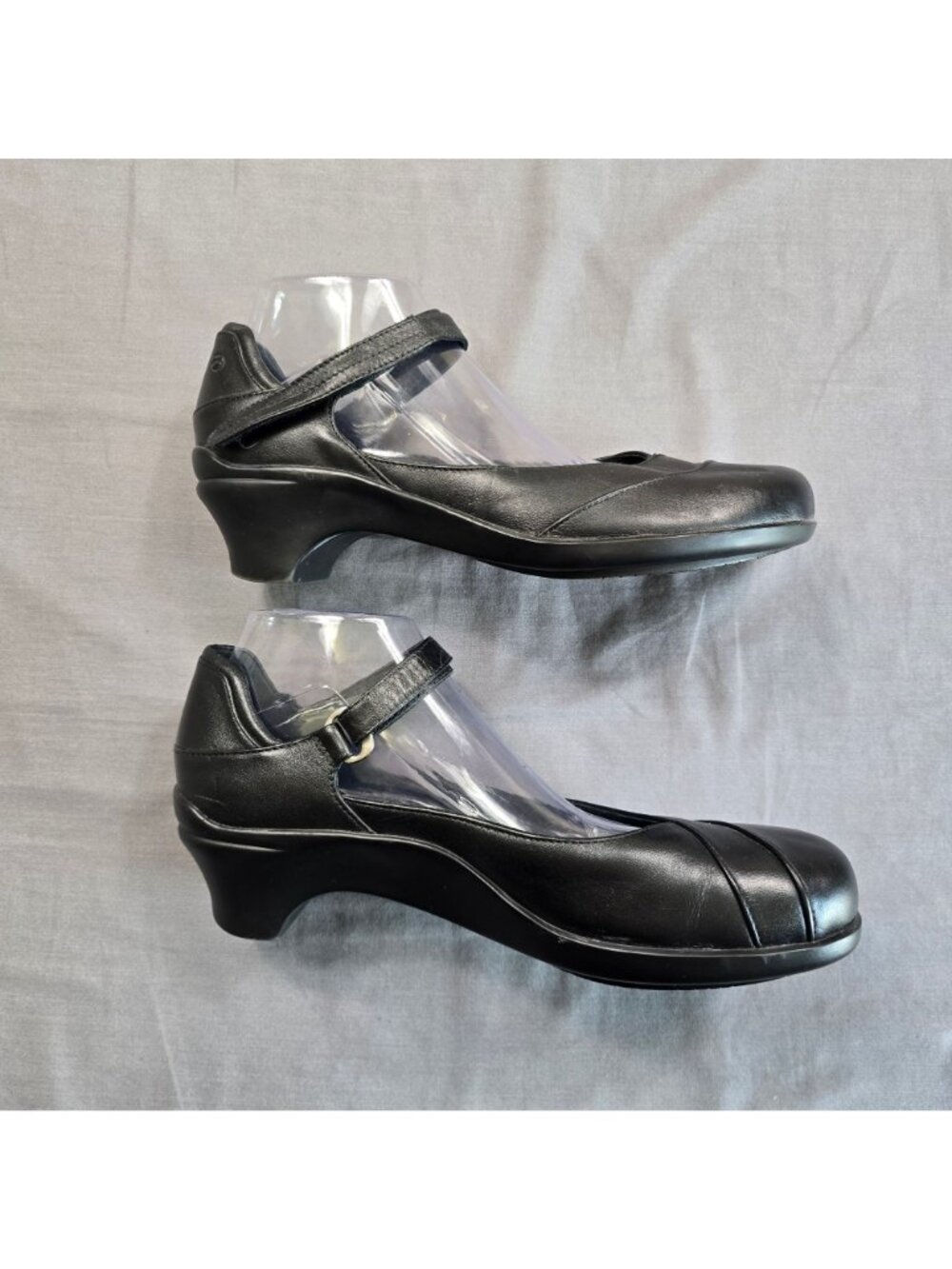Aravon Womens 11 Mary Jane Wedge Heel Black Comfort Adjustable Strap - Picture 4 of 10